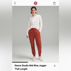 Lululemon Dance Studio Jogger NWT